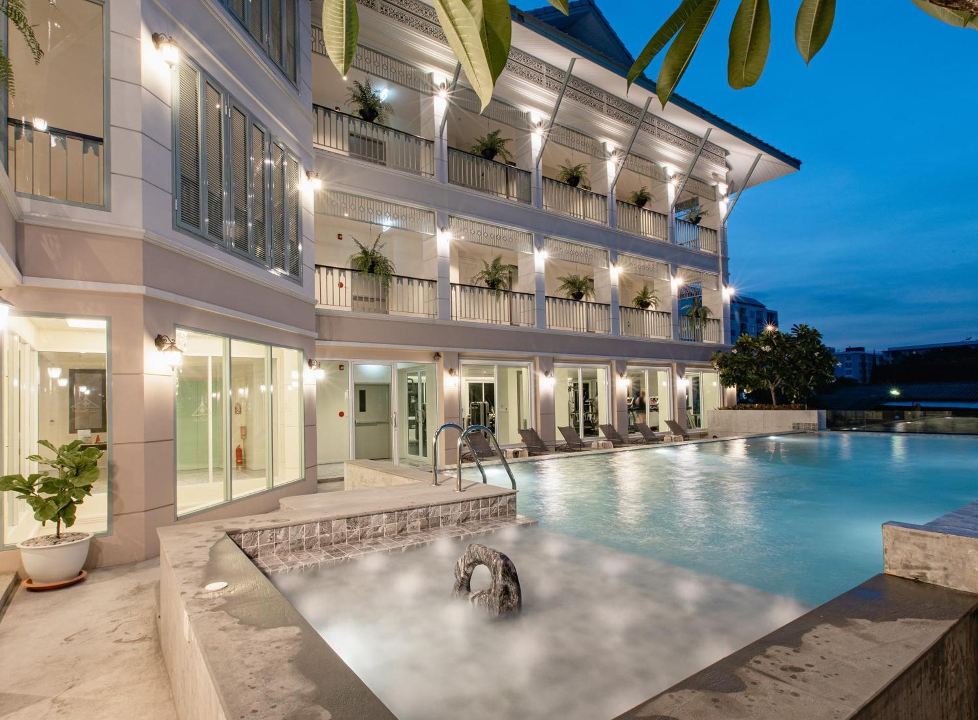 Siam Tharadol Hotel Banguecoque Exterior foto